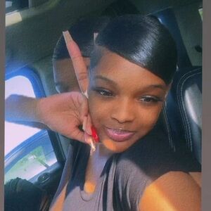 Meet your Posher, Savannah